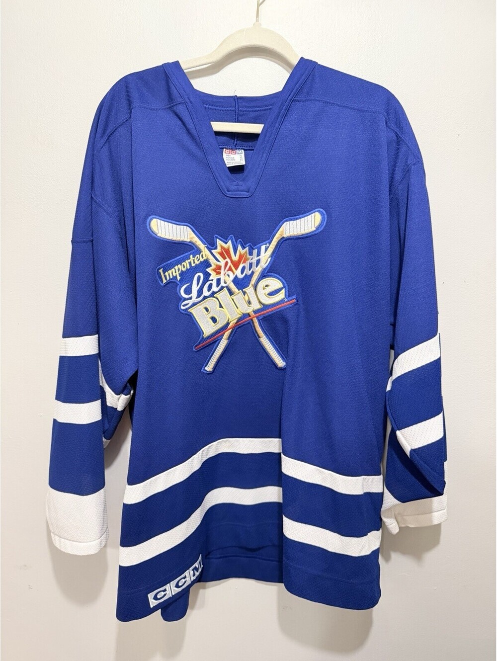 Men’s CCM Labatt Blue Hockey Jersey. Side Mesh. Size XL. Blue/White. NWOT.
